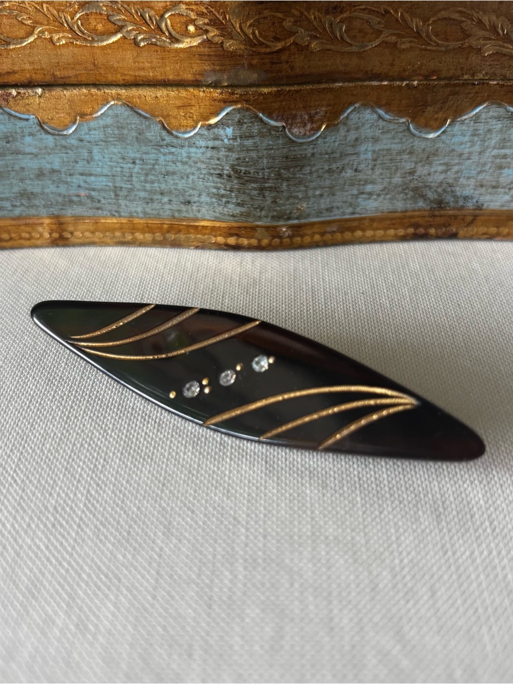 Vintage Early Plastic Faux Tortoiseshell Art Deco Brooch